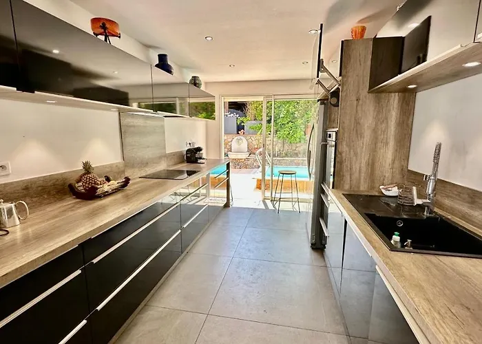 Ferienhaus Riviera Close To Center City, Ac, Pool Antibes