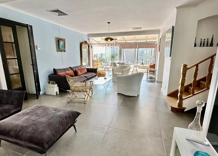 Ferienhaus Riviera Close To Center City, Ac, Pool *